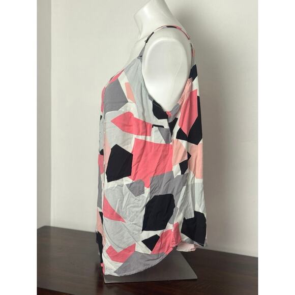 Torrid Essential Multi-Color Geometric Print Tank Top 1X (14/16) - Picture 3 of 9